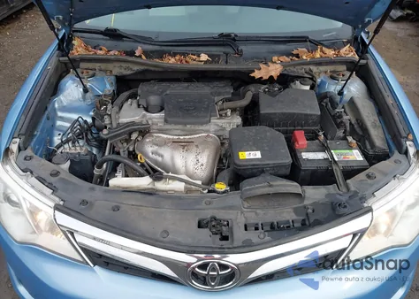 2012 Toyota Camry Le z USA, uszkodzony, nr VIN 4T1BF1FK0CU528751